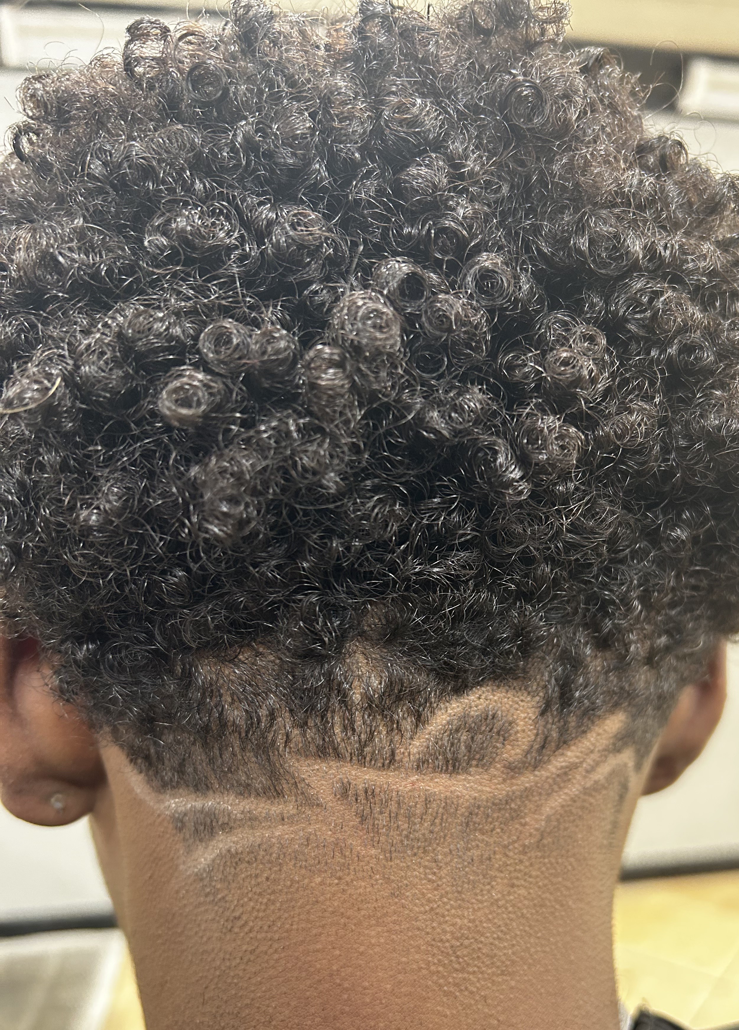 Fade haircut at Brooklynz Barbershop